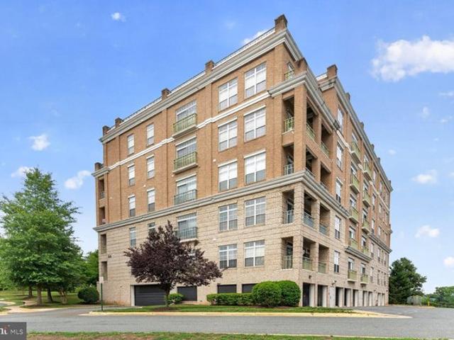 Condo for sale in Virginia