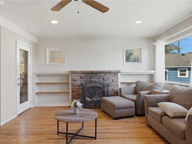 House for sale in Oregonia