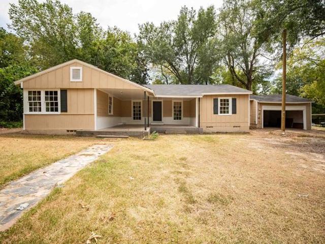 House for sale in Longview, Texas