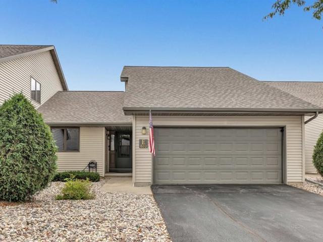 Condo for sale in De Pere, Wisconsin