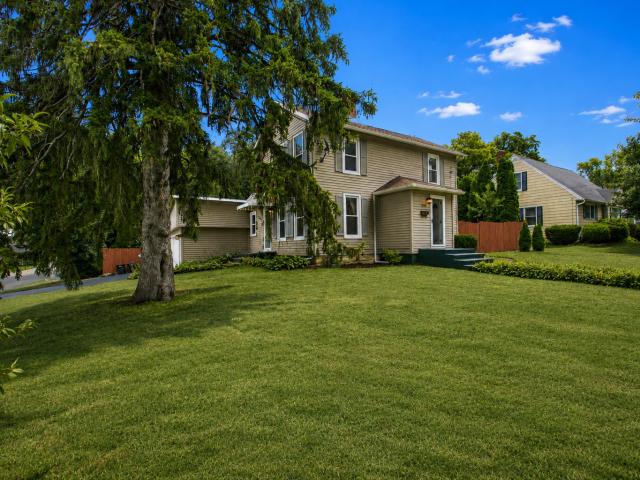 House for sale in Dixon, Illinois