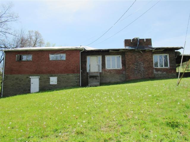 House for sale in Arona, Pennsylvania