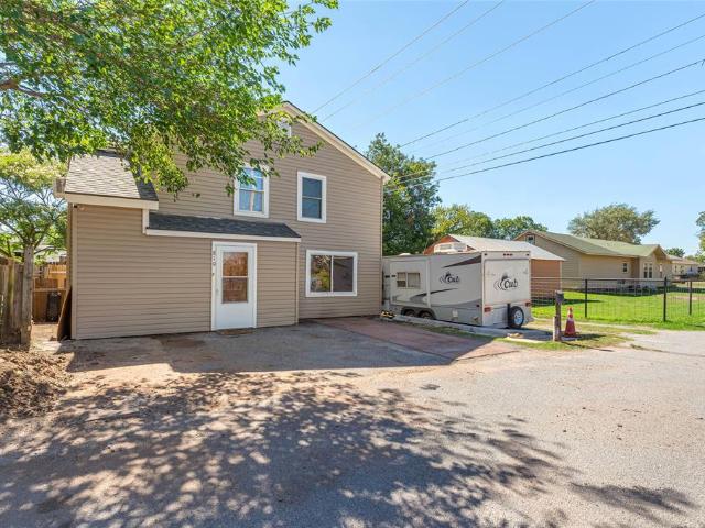 House for sale in Clinton, Custer County