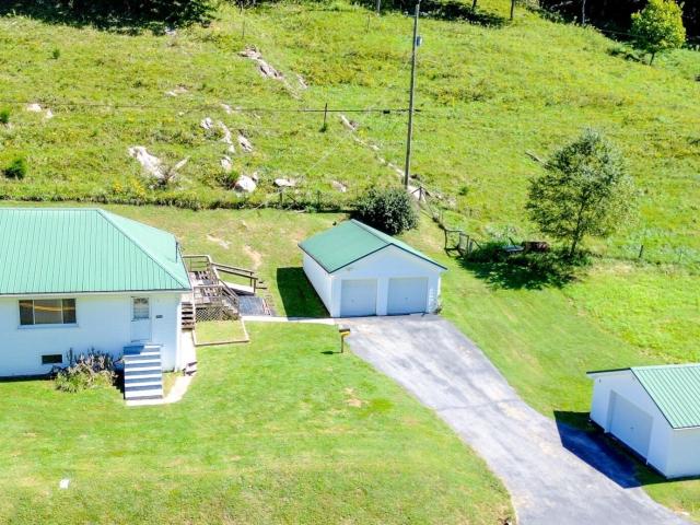 House for sale in Spivey Store, Gate City
