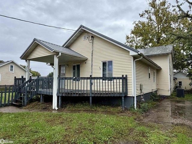 House for sale in Oskaloosa, Mahaska County