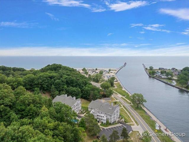 Condo for sale in Grand Haven