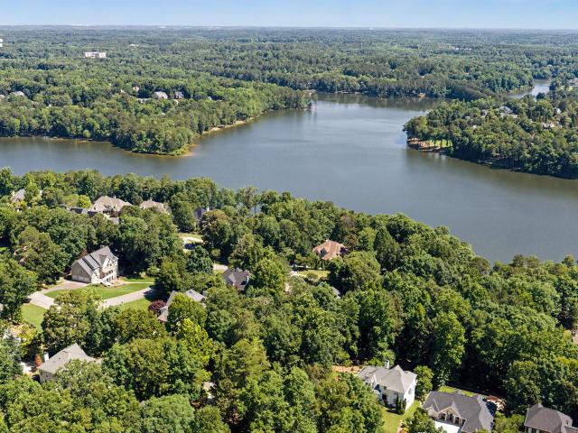 Land for sale in Peachtree City, Georgia