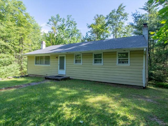 House for sale in Accord, New York
