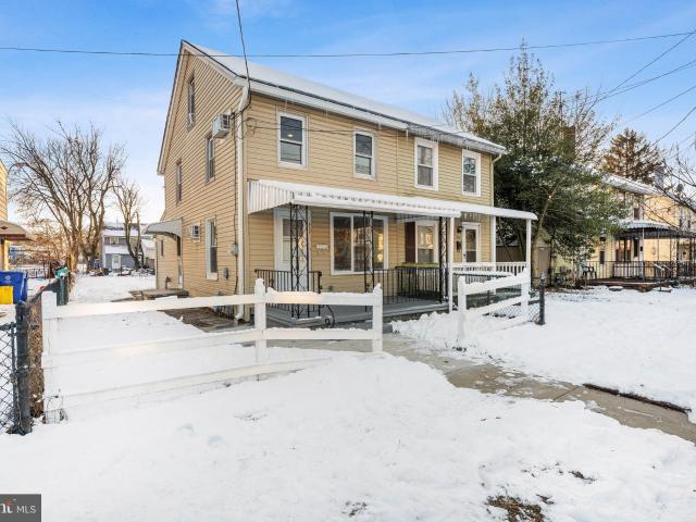 Townhouse for sale in Florence, New Jersey