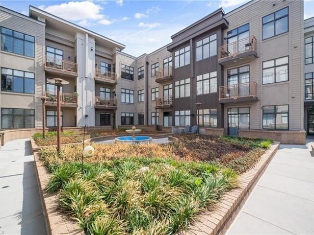 Condo for sale in Pfafftown, North Carolina