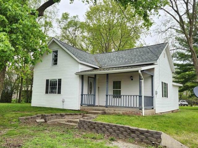 House for sale in Pierceton, Indiana
