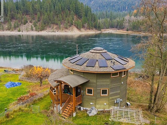 House for sale in British Columbia