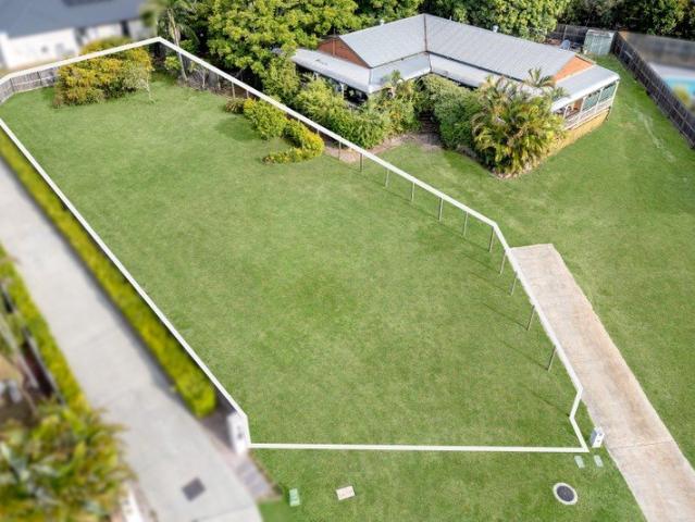 Land for sale in Toombul, Queensland