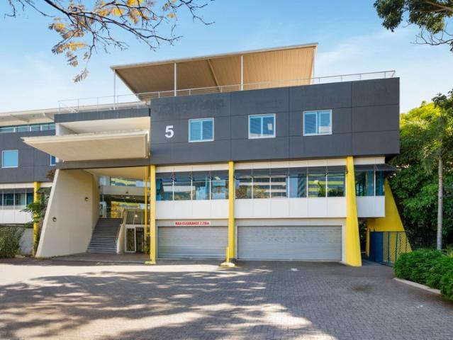 Office for sale in Toombul, Queensland