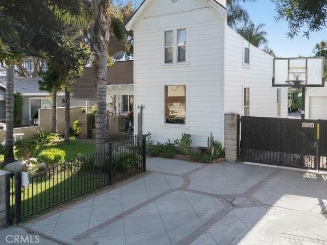 House for sale in Downey, California