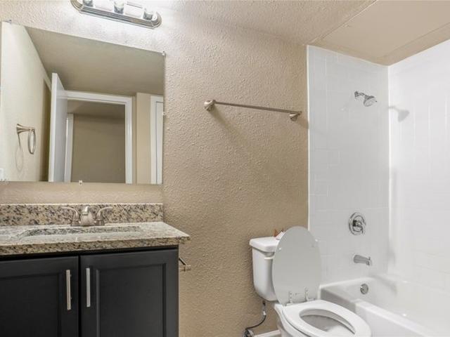 Condo for sale in Dallas, Texas