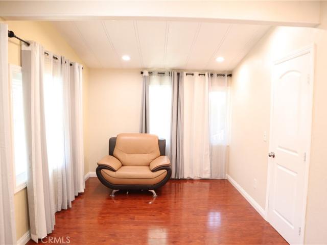 House for sale in Villa Capri Mobile Home Park, Stanton