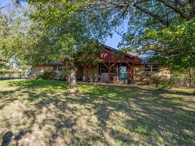House for sale in Joshua, Johnson County