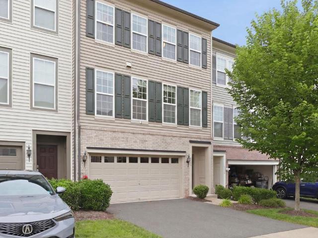 Townhouse for sale in Virginia