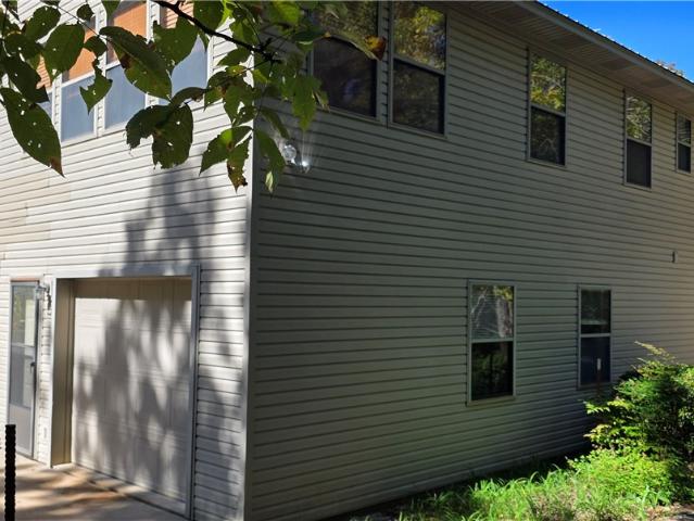 House for sale in Harrison, Boone County