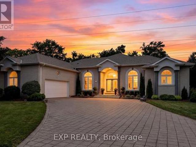 House for sale in Niagara, Ontario