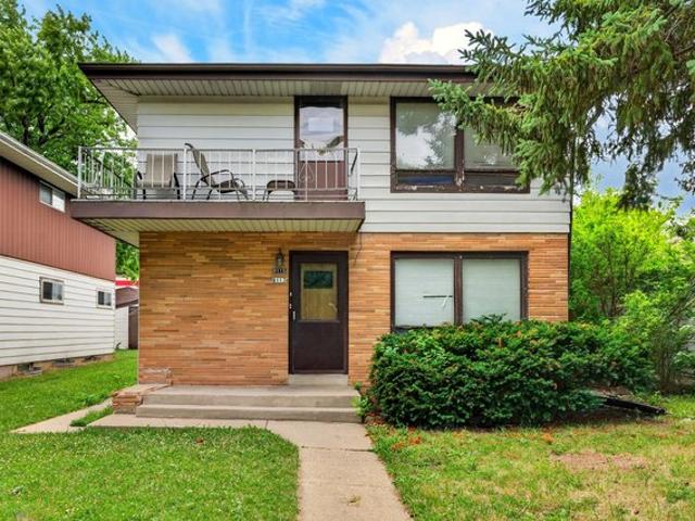 House for sale in Milwaukee, Wisconsin