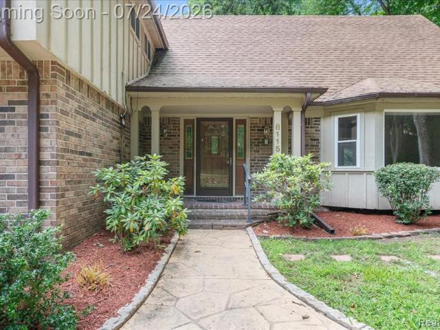 House for sale in Hamburg, Michigan