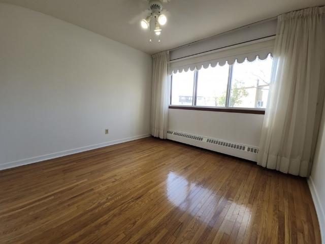 Apartment for rent in St. Leonard's, Quebec