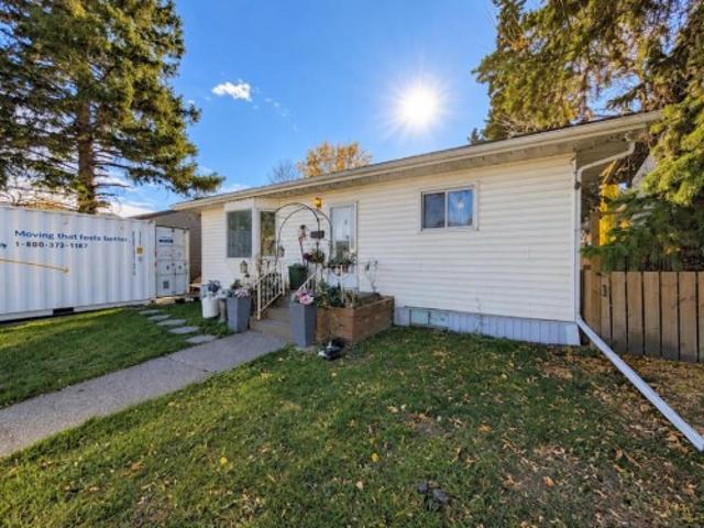 House for sale in Bowness, Calgary