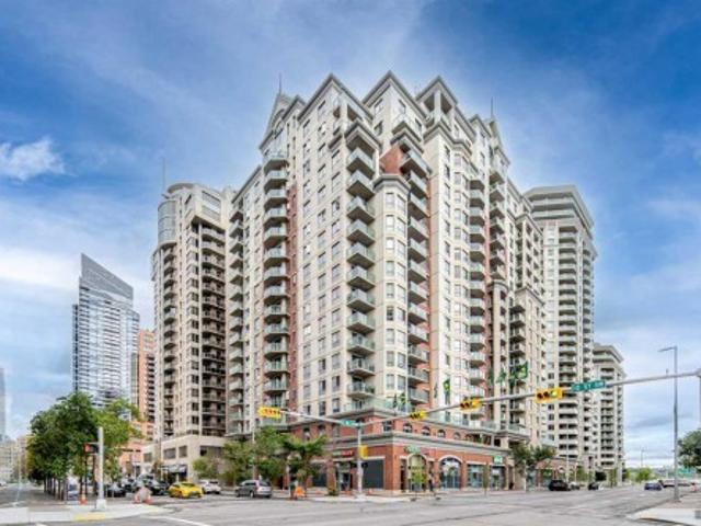 Condo for sale in Northwest, Alberta