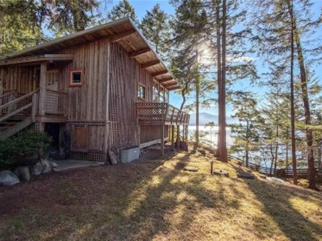 House for sale in Gabriola, Area B (DeCourcy/Gabriola/Mudge)