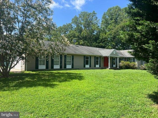 House for sale in Lusby, Maryland