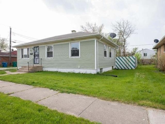 House for sale in Gary, Indiana