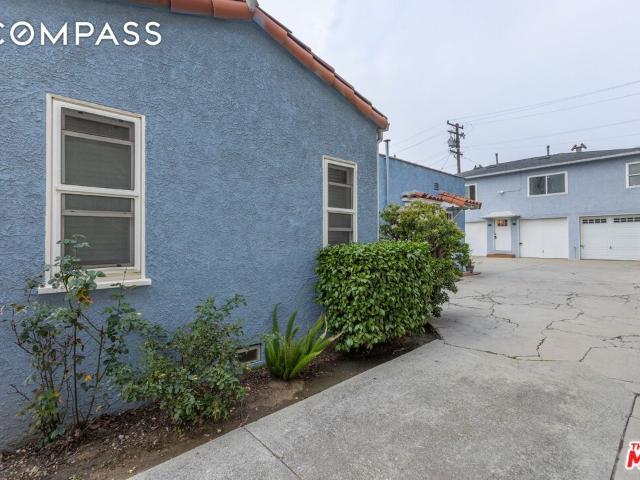 House for sale in Inglewood, California
