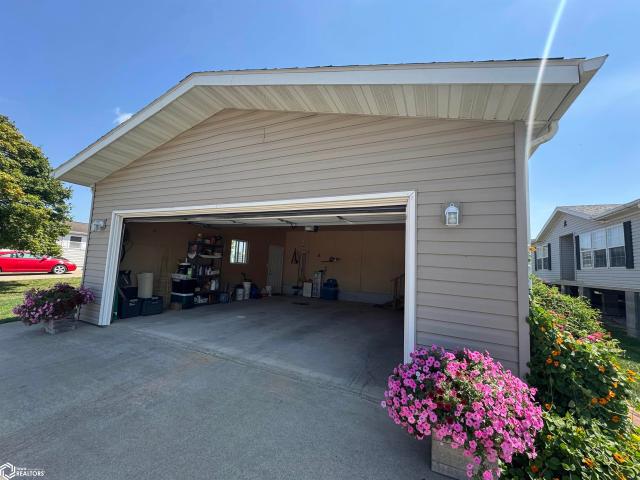 House for sale in Creston, Iowa