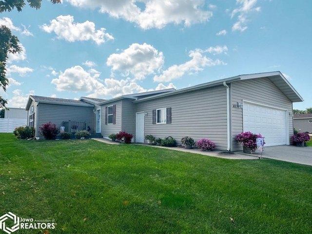 House for sale in Creston, Iowa