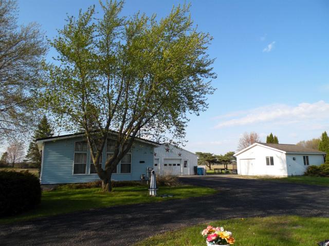 House for sale in Coleman, Michigan