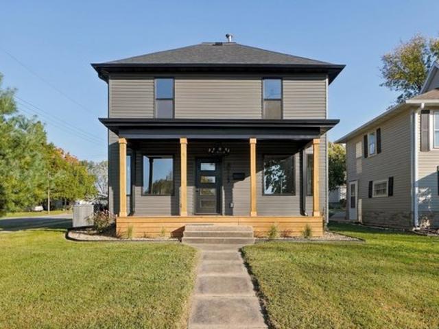House for sale in Hamilton, Hancock County