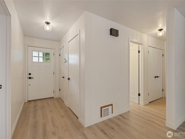 House for sale in Fox Island, Washington