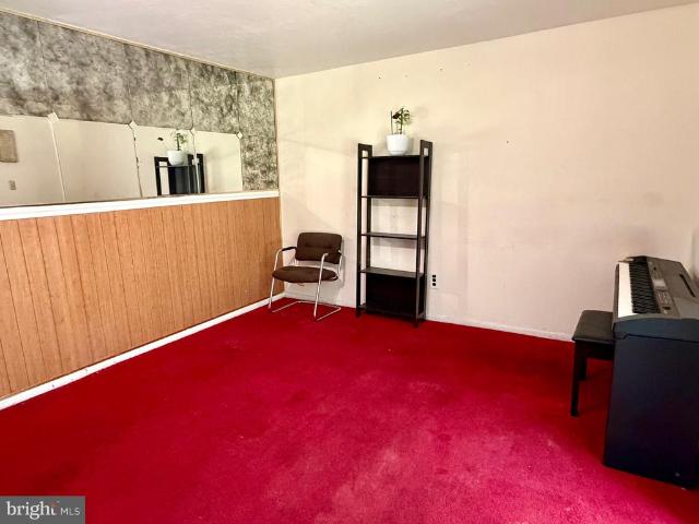 Townhouse for sale in Camden, New Jersey