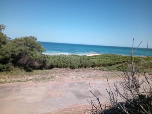Land for sale in Cape St Francis, Eastern Cape