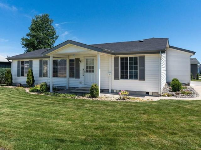 House for sale in Oregonia