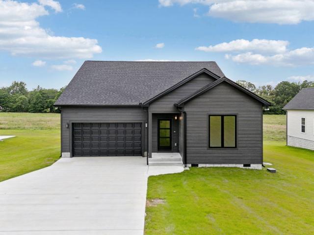 House for sale in Smithville, Middle Tennessee