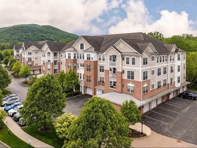 Condo for sale in Fishkill, New York