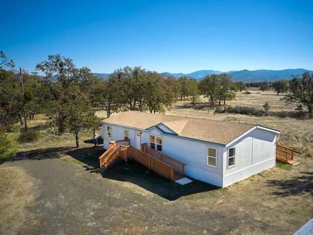 House for sale in Eagle Point, Jackson County