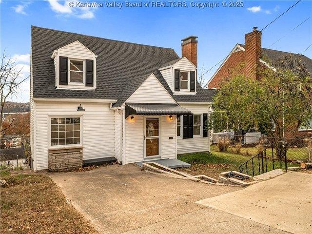 House for sale in Charleston, West Virginia