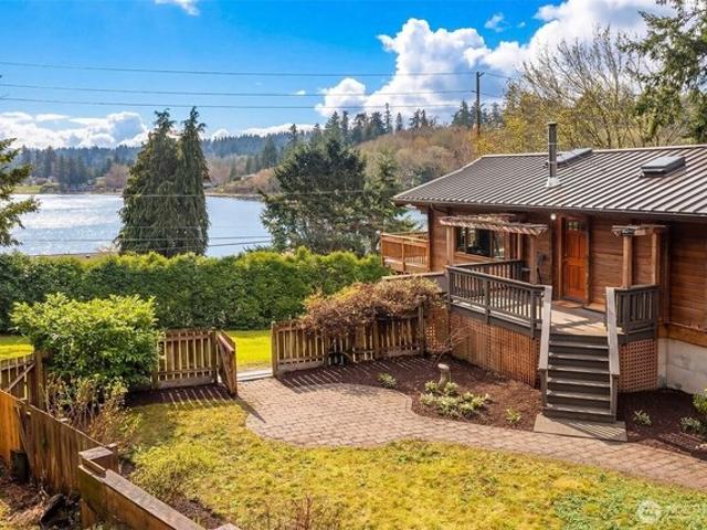House for sale in Vashon, Washington