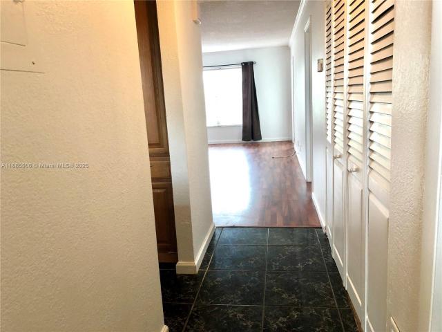 Condo for sale in Davie, Florida