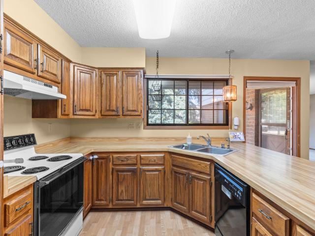 Condo for sale in Franklin, Milwaukee County
