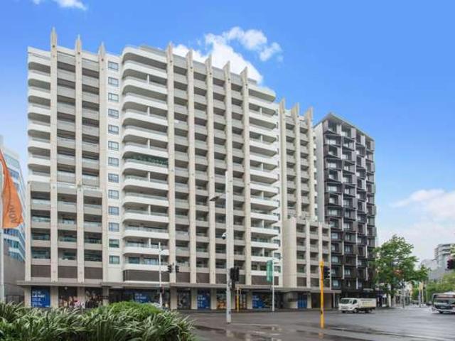 Apartment for sale in Oroua County